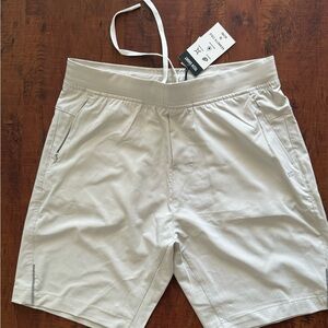 Kenneth Cole active tech Athletic Shorts
